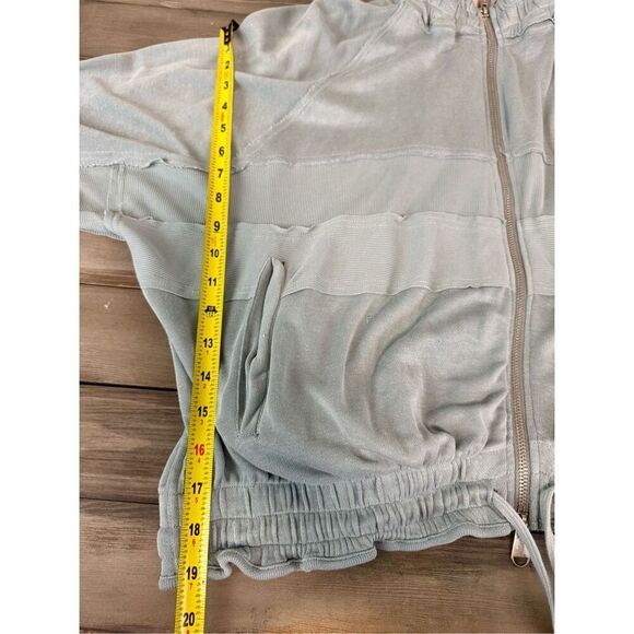 FREE PEOPLE Trekking Out Movement Light Blue Green Zip Hoodie Sweatshirt Size Me - Picture 13 of 15